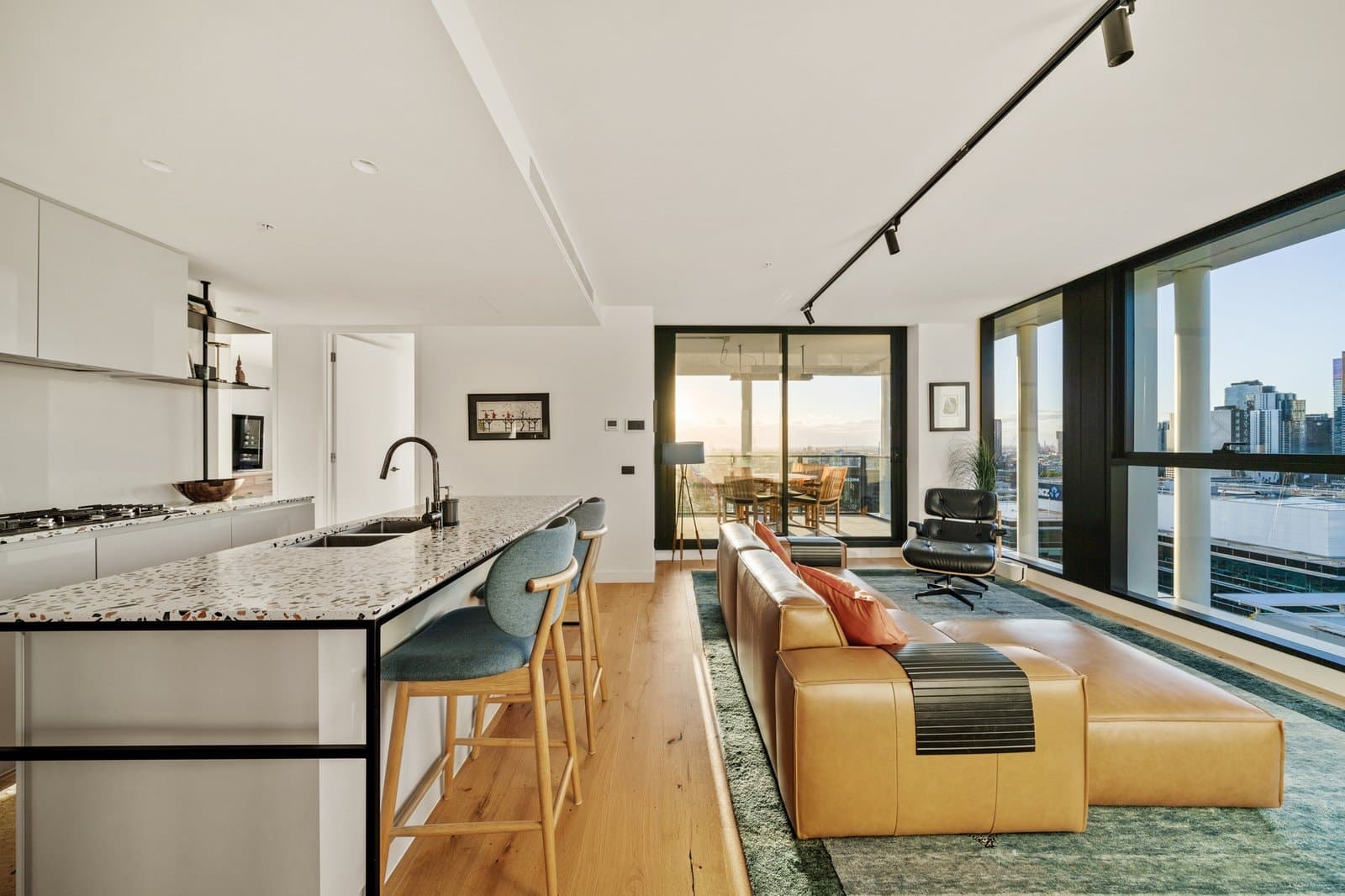 1901/41-49 Bank Street, South Melbourne - Thumbnail 5
