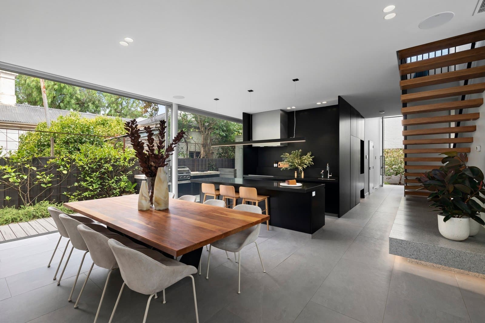 42 Vale Street, St Kilda - Thumbnail 4