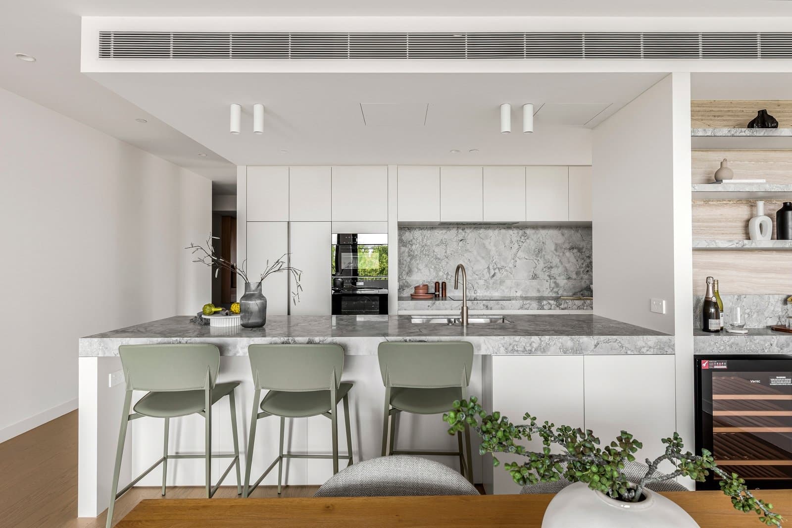 Sub-Penthouse, 1287 High Street, Malvern - Thumbnail 5