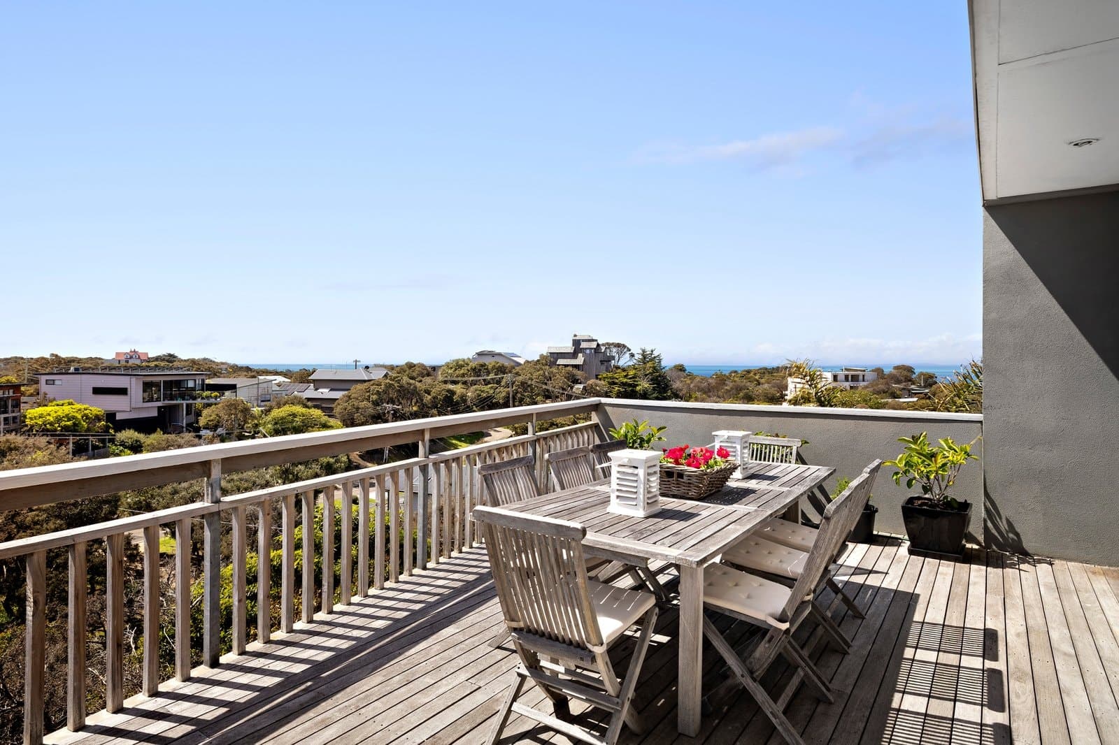 11 Tallant Avenue, Sorrento - Thumbnail 2