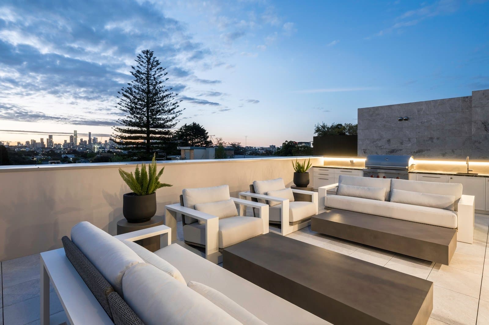 28 Hill Street, Toorak - Thumbnail 7
