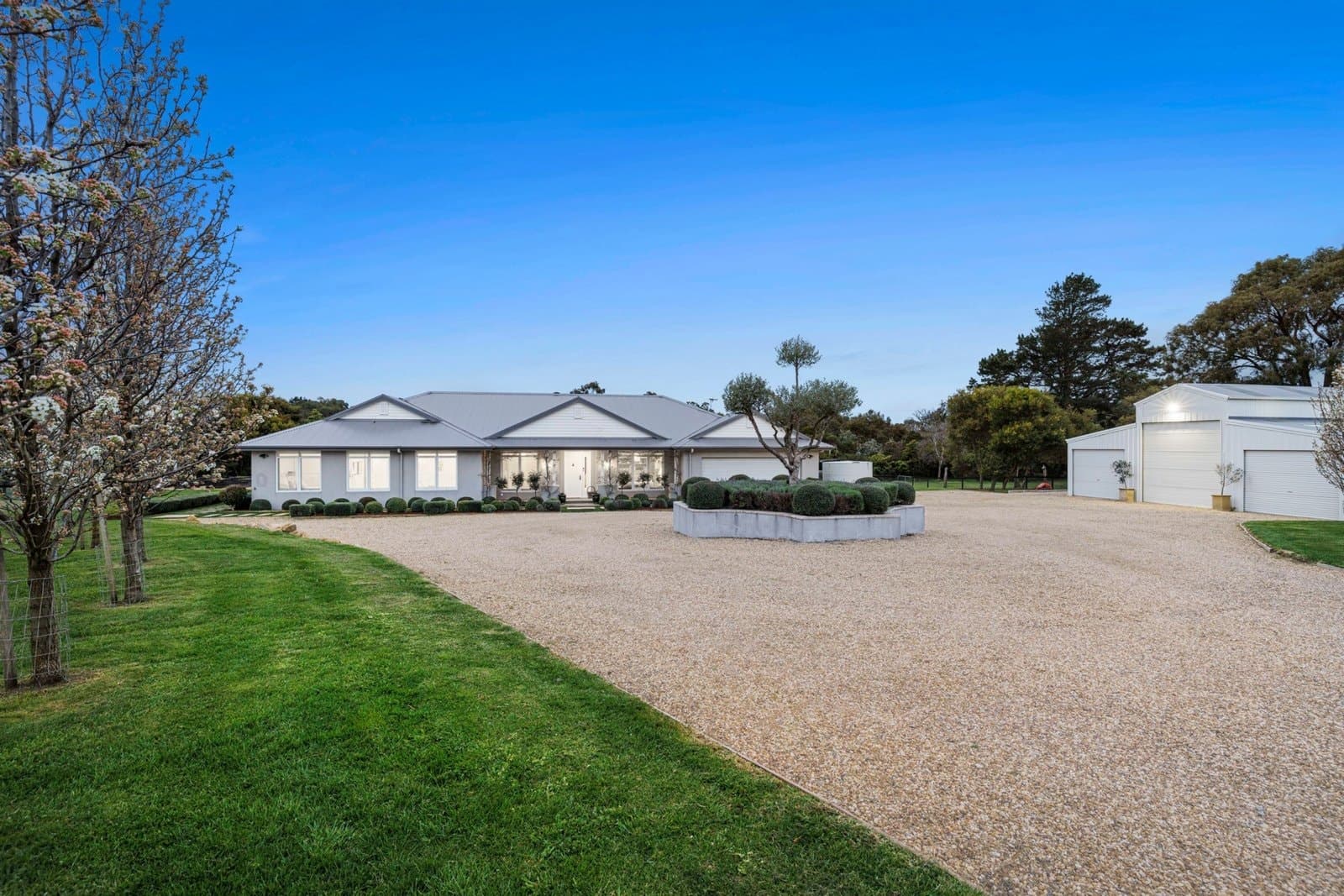 12 Yaringa Road, Somerville - Thumbnail 2