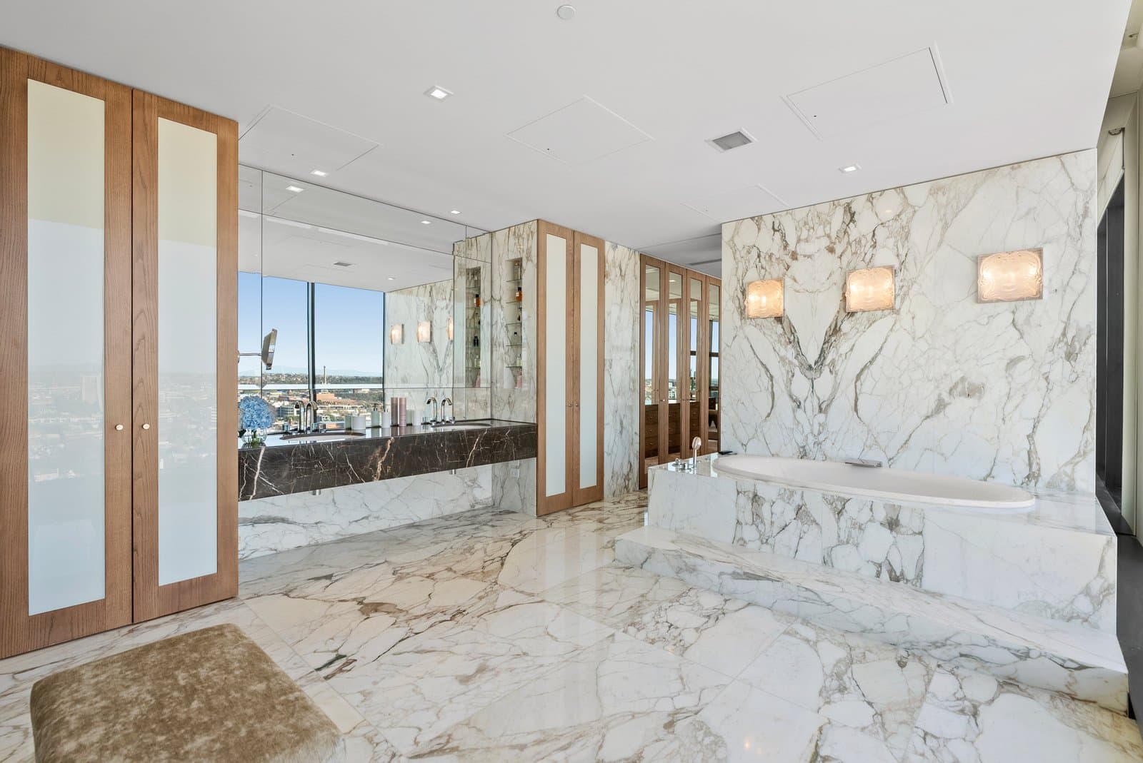 1102/150 Clarendon Street, East Melbourne - Thumbnail 8