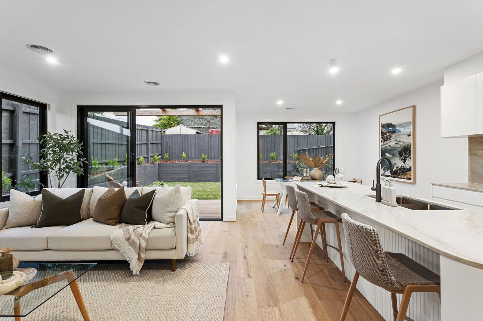 51 Carnoustie Grove, Mornington - Thumbnail 5