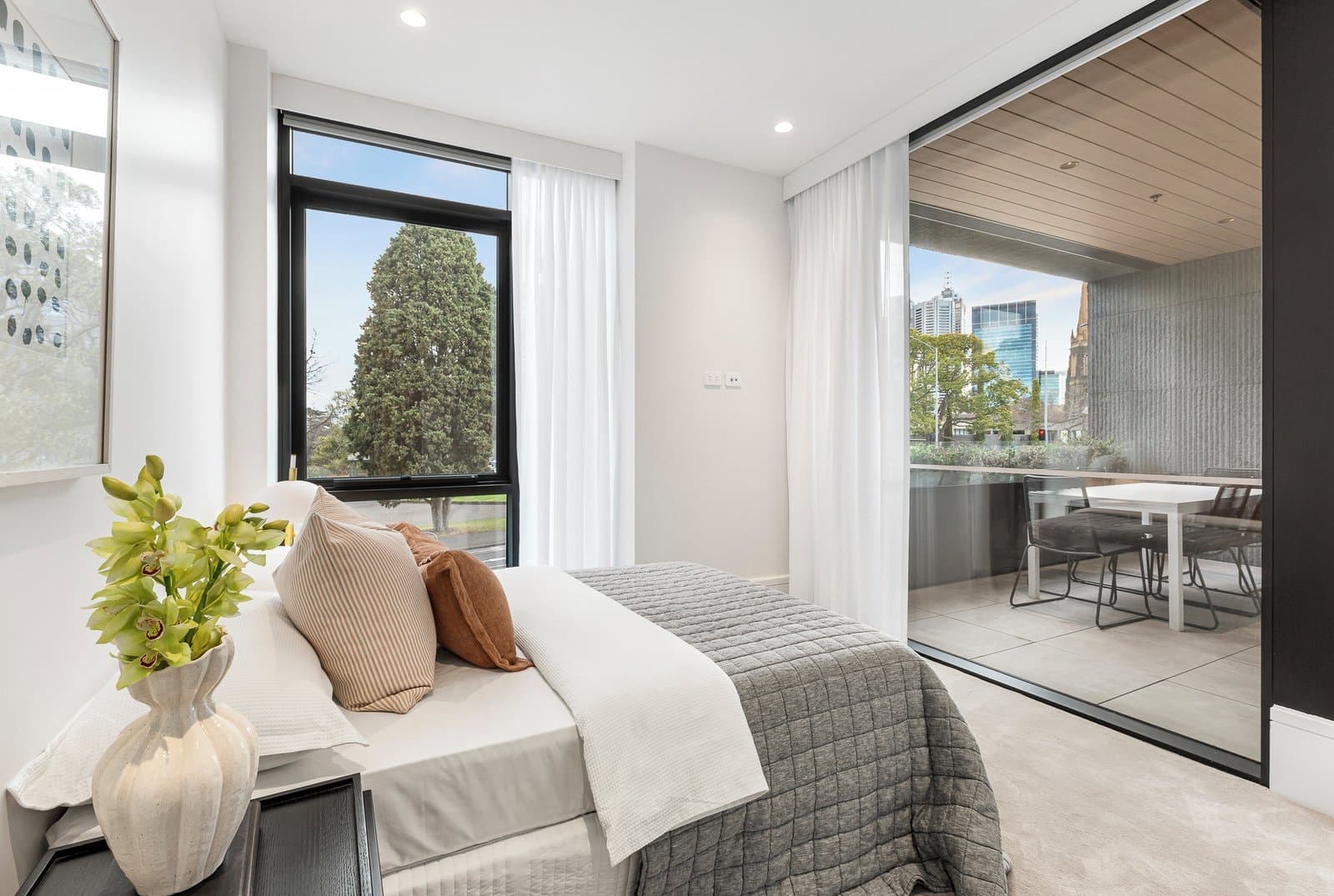102/380 Albert Street, East Melbourne - Thumbnail 7