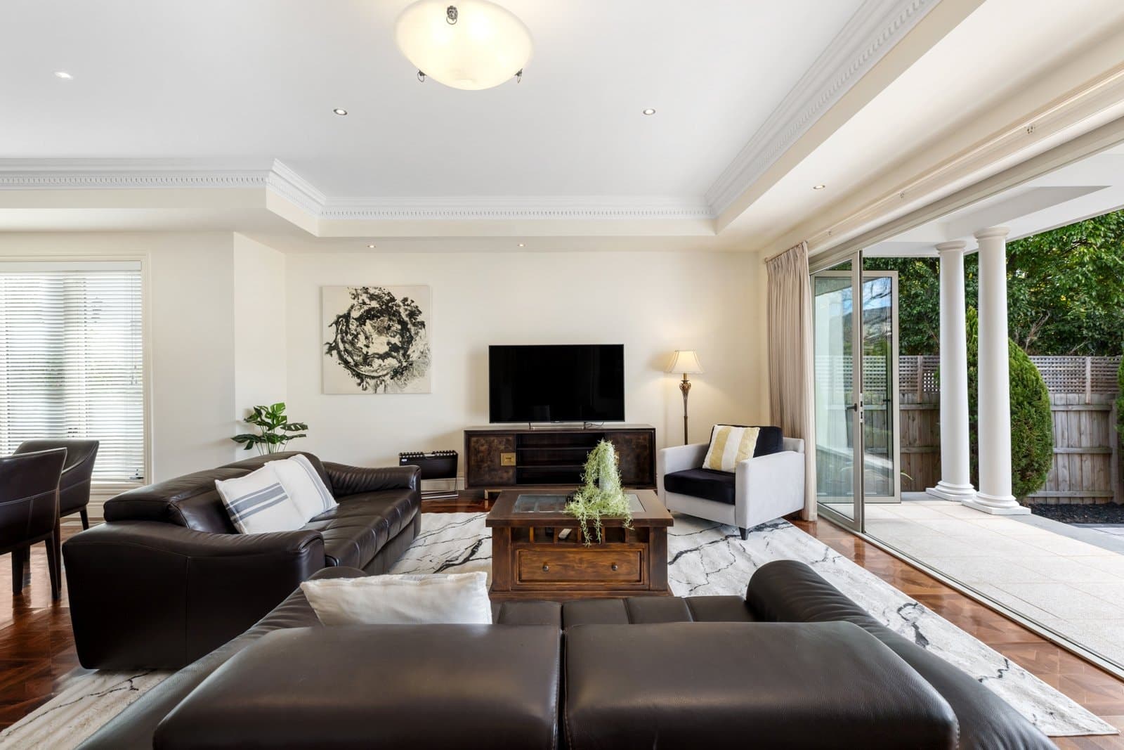 10 Bernborough Avenue, Balwyn - Thumbnail 7