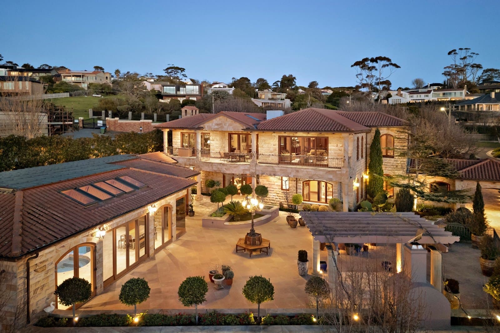 15 Watts Parade, Mount Eliza - Thumbnail 4