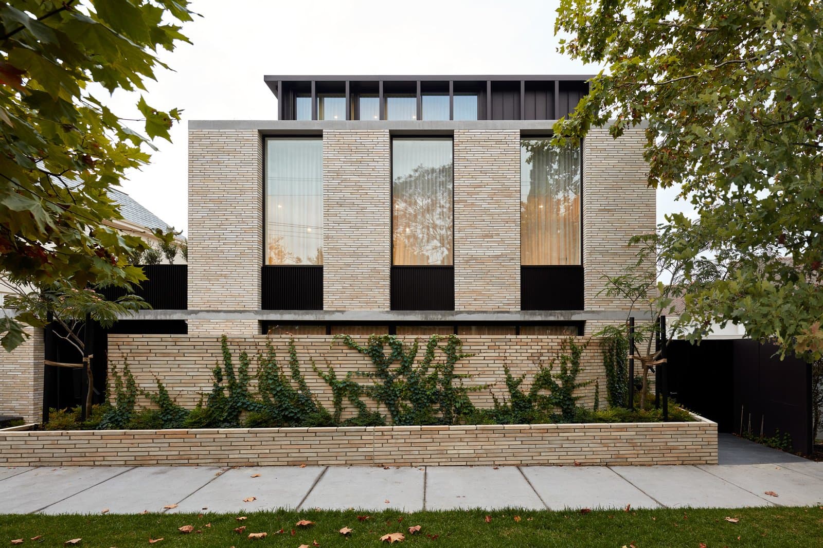 Penthouse 65 Lansell Road, Toorak - Image 1