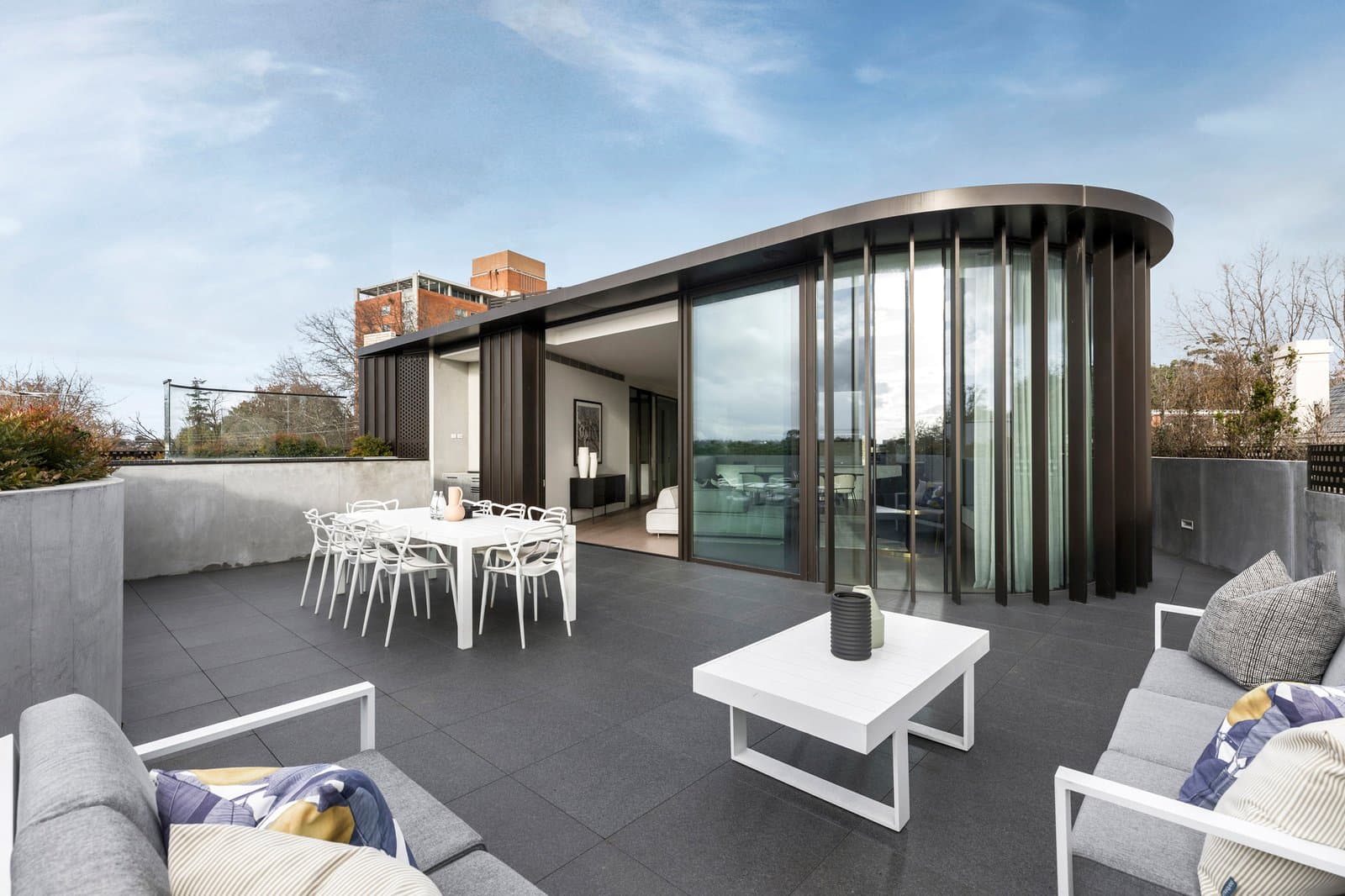 Penthouse 65 Lansell Road, Toorak - Thumbnail 3