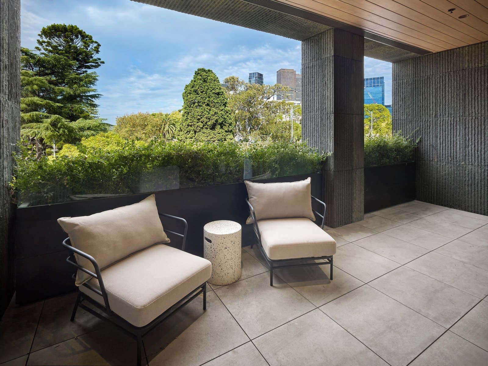 203/380 Albert Street, East Melbourne - Thumbnail 3