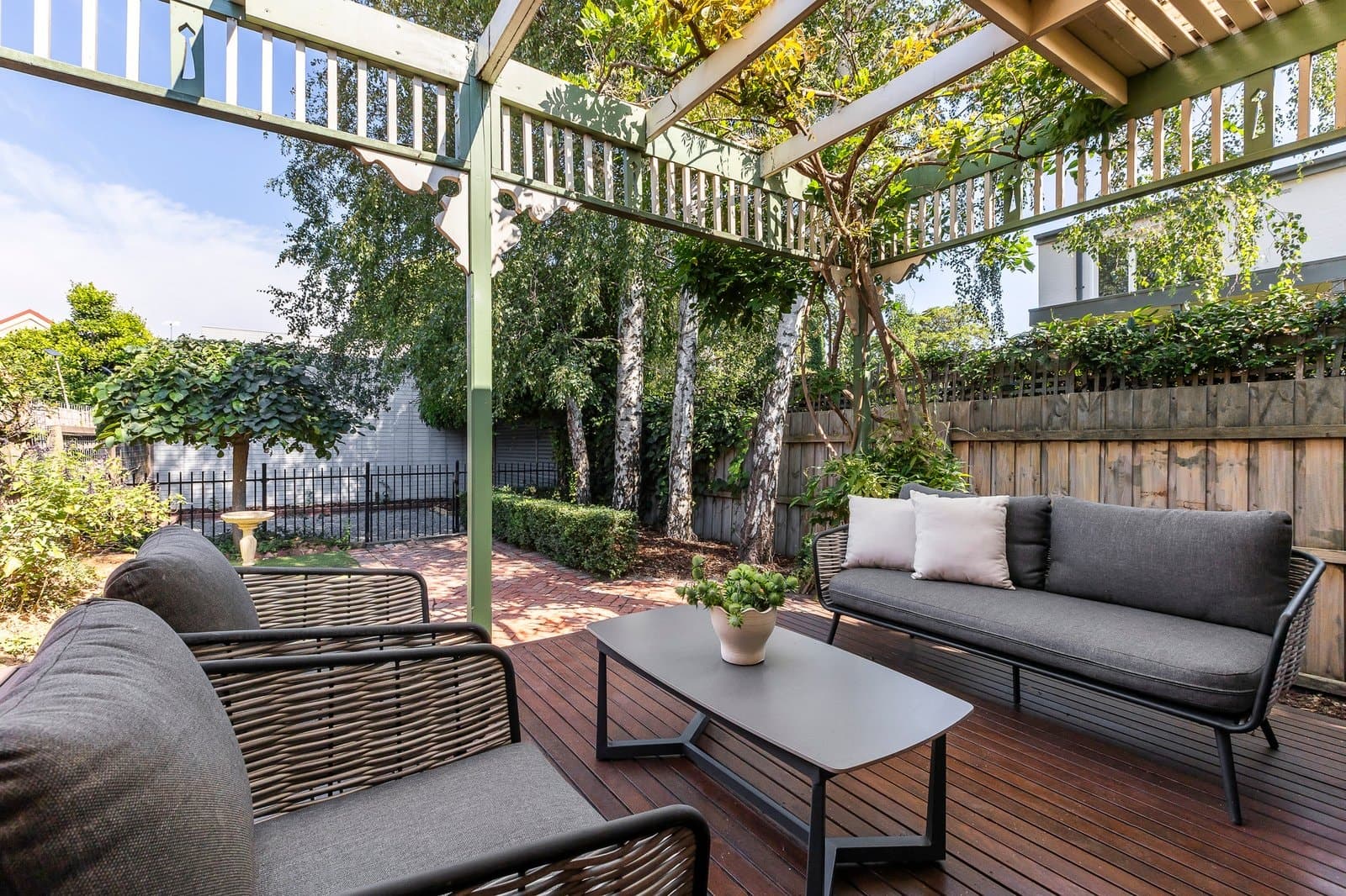 22 Airlie Avenue, Prahran - Thumbnail 2