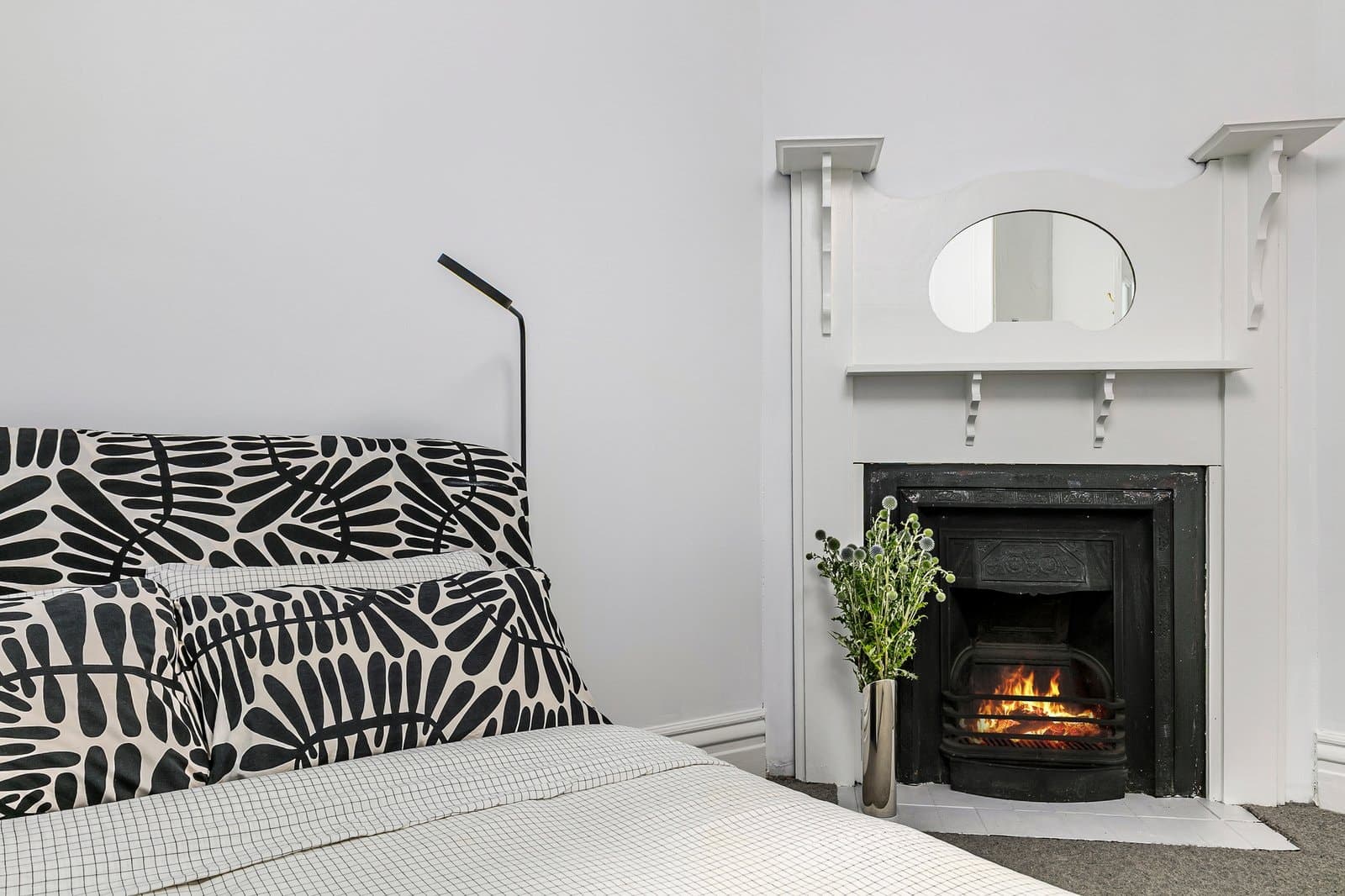 11 Leamington Crescent, Caulfield East - Thumbnail 7