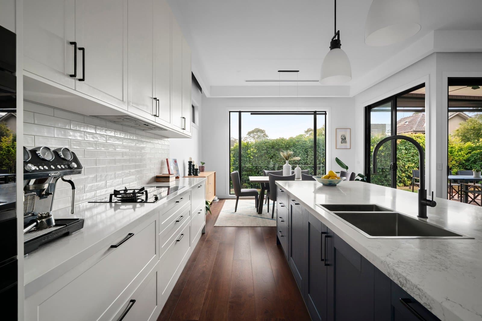 21 Lockhart Street, Camberwell - Thumbnail 2