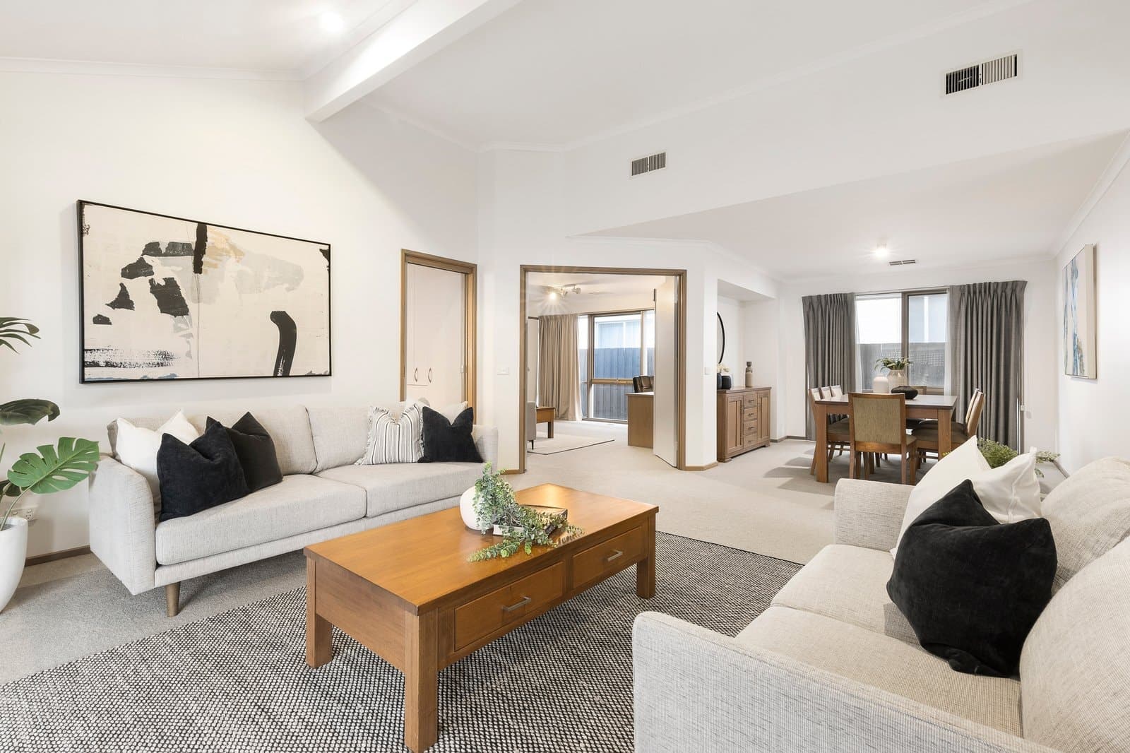 15 Duke Street, Ashburton - Thumbnail 4