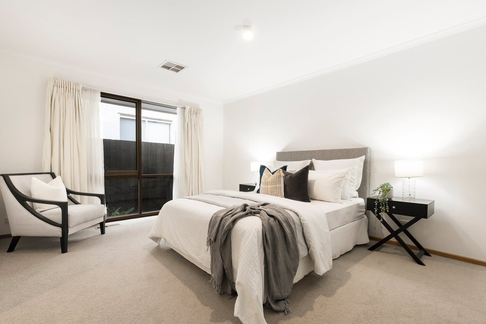 15 Duke Street, Ashburton - Thumbnail 5