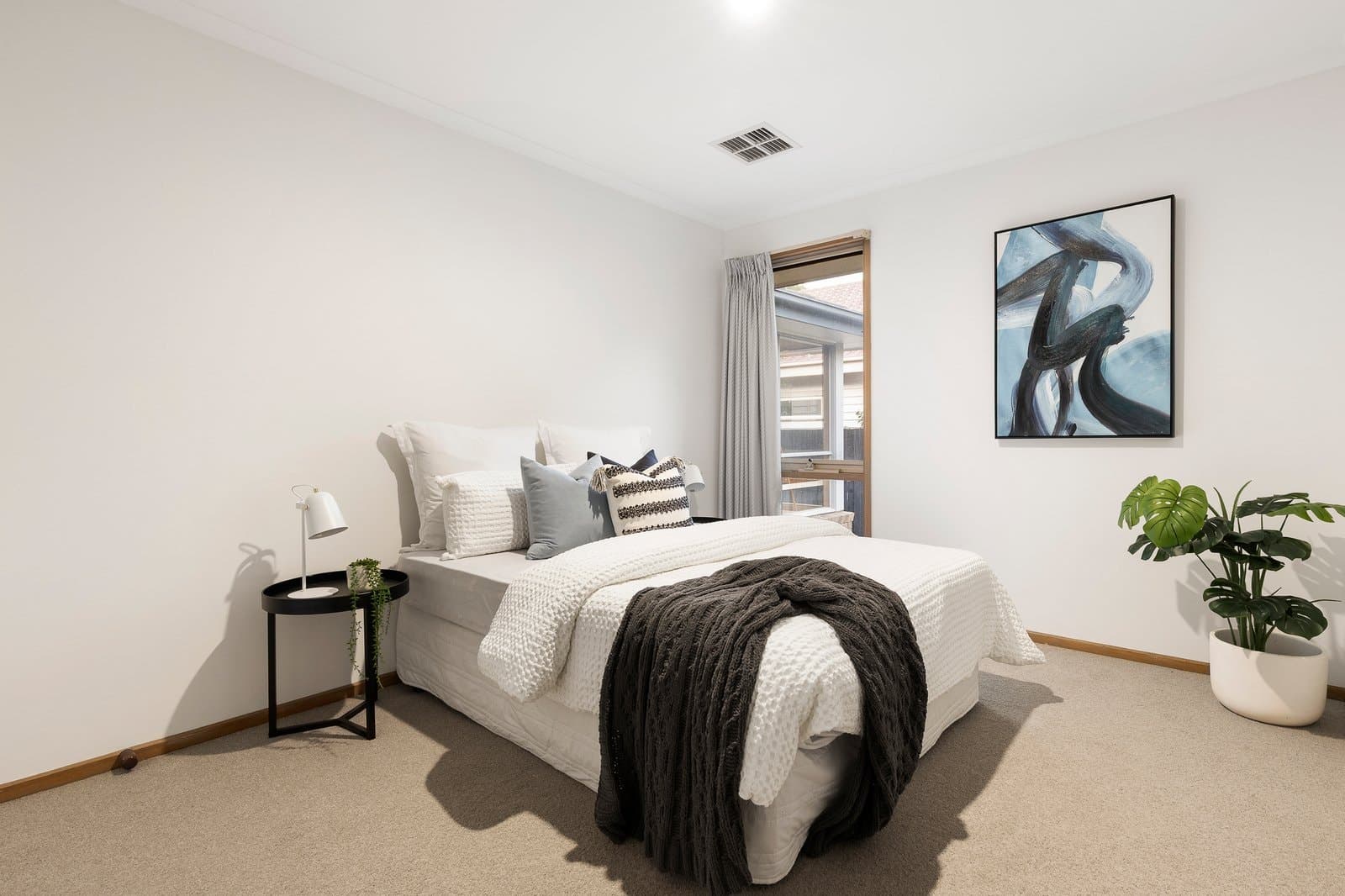 15 Duke Street, Ashburton - Thumbnail 7