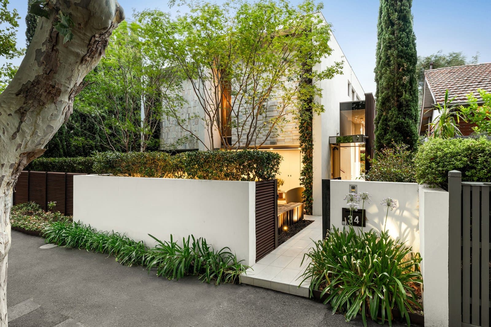 34 Foam Street, Elwood - Image 1