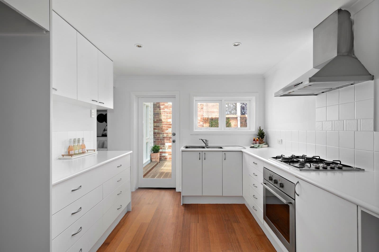 189 Ross Street, Port Melbourne - Thumbnail 4