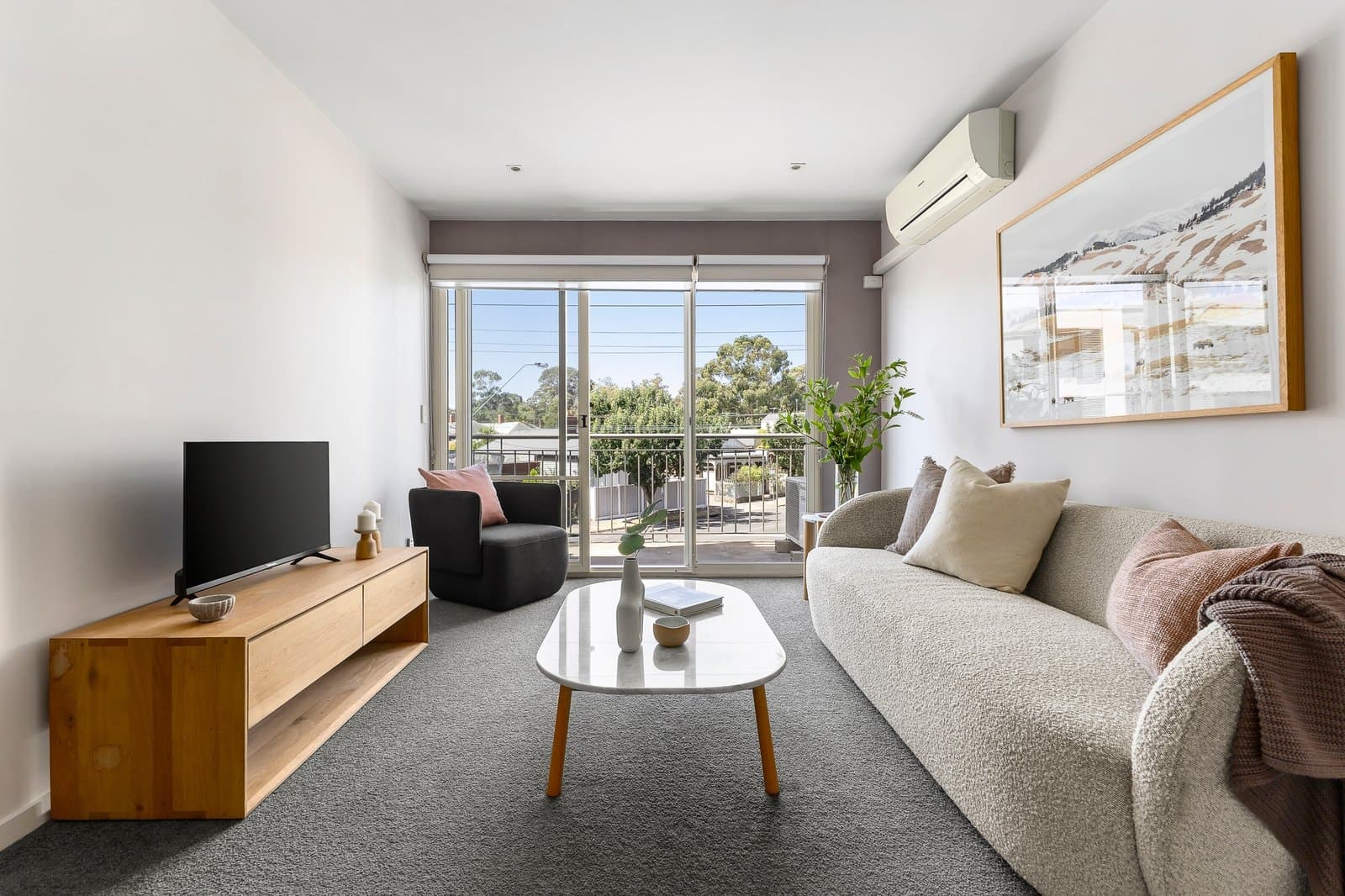 101/102 Camberwell Road, Hawthorn East - Thumbnail 2