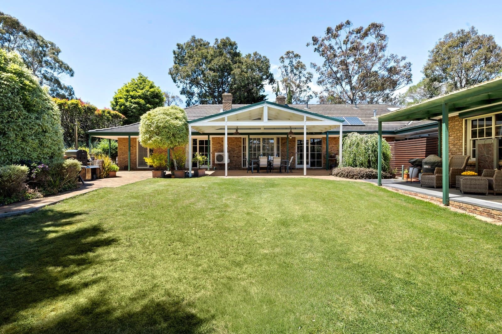 16 Dudson Close, Mount Eliza - Thumbnail 2