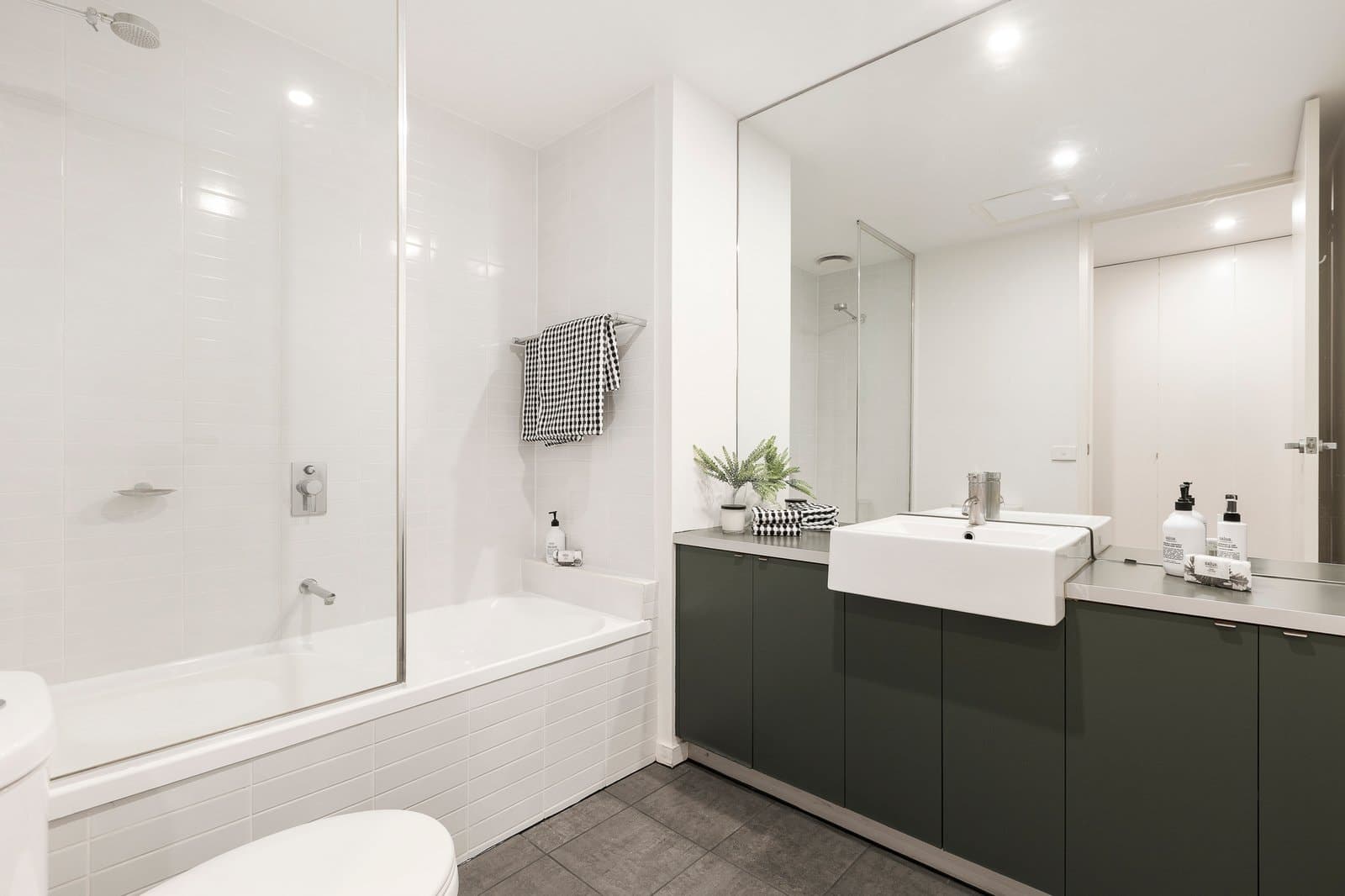 9/151 Burwood Road, Hawthorn - Thumbnail 5