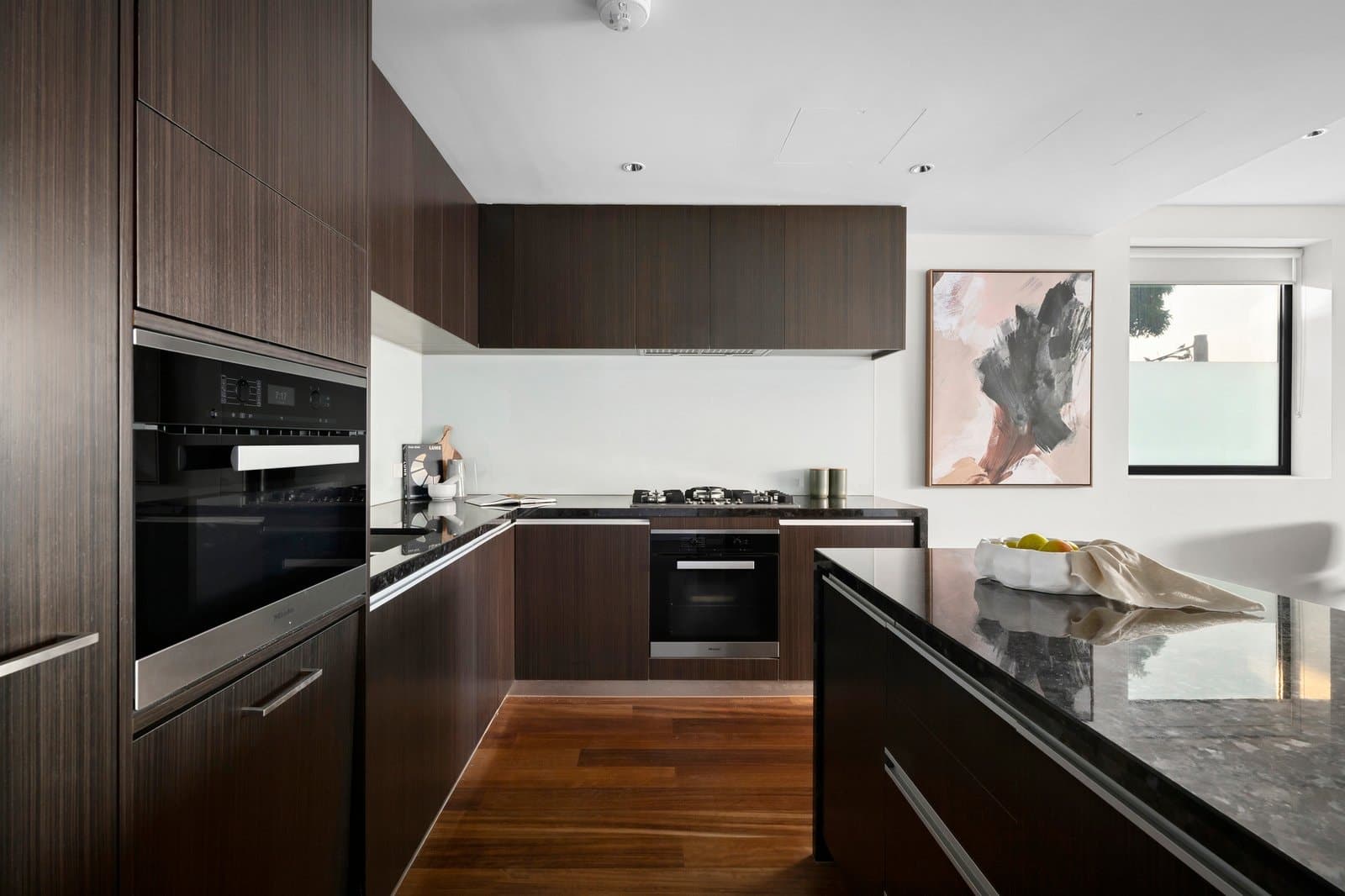 107/88 Beaconsfield Parade, Albert Park - Thumbnail 3