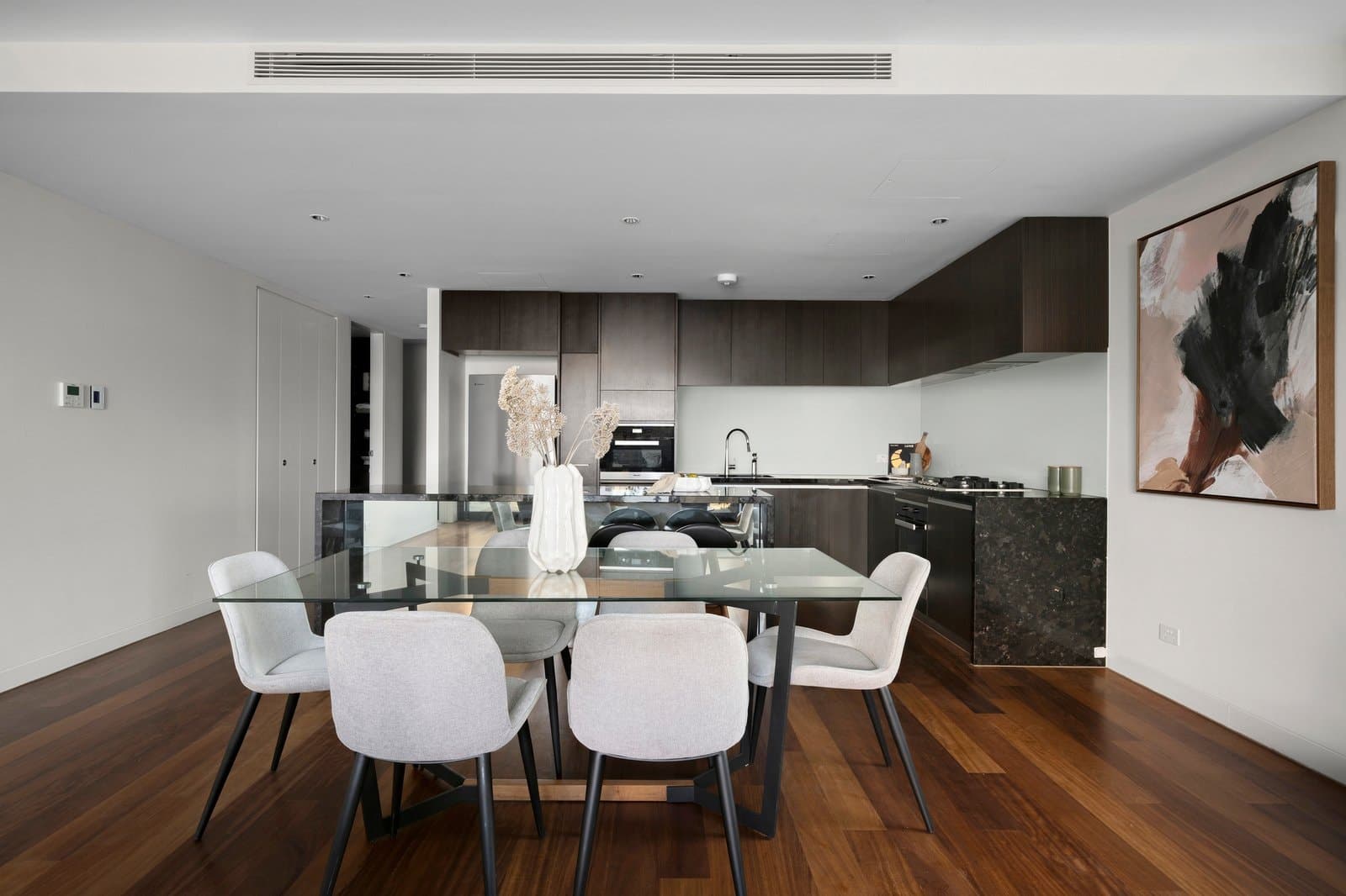 107/88 Beaconsfield Parade, Albert Park - Thumbnail 4