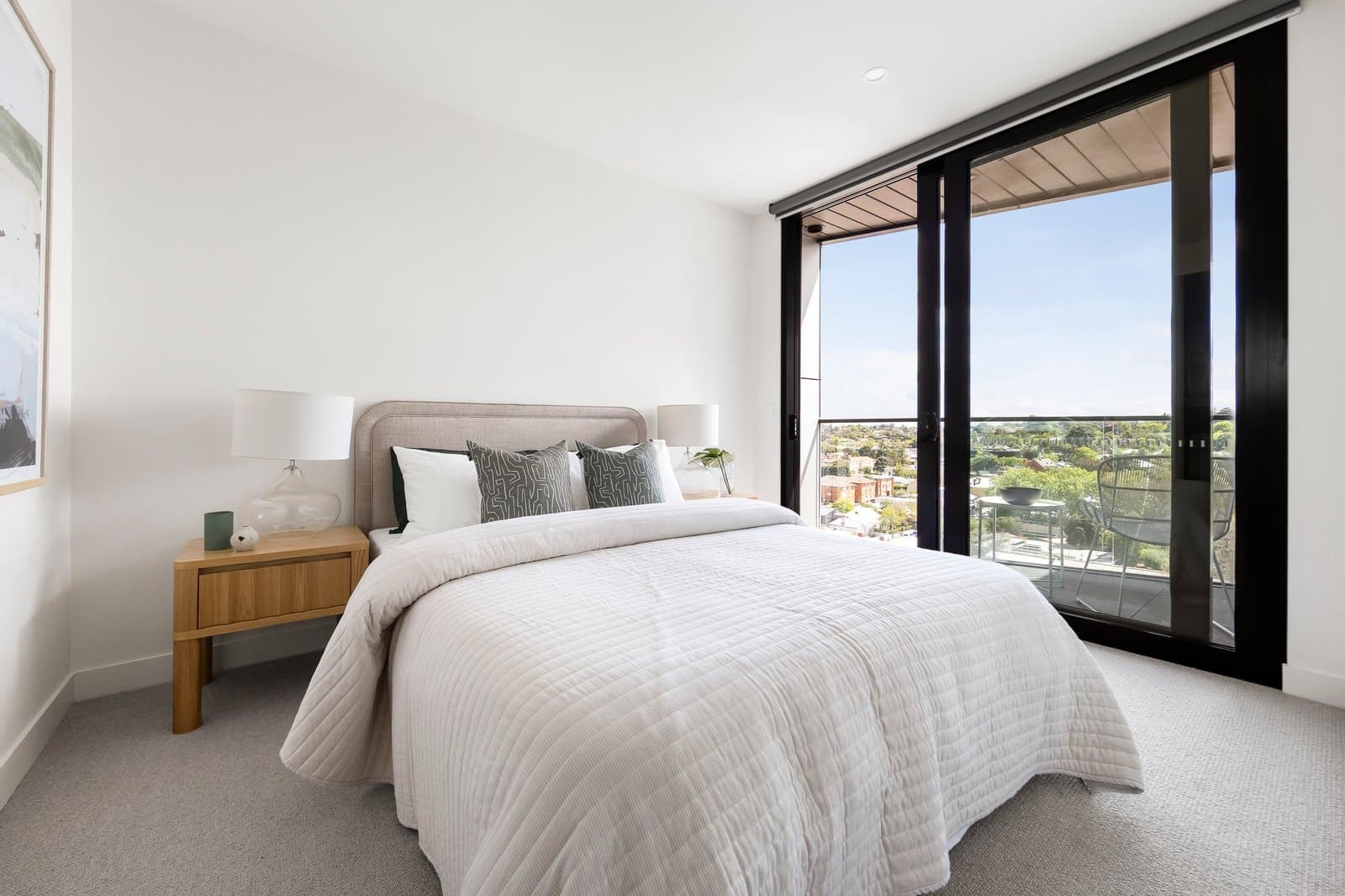 802/10 Lilydale Grove, Hawthorn East - Thumbnail 4