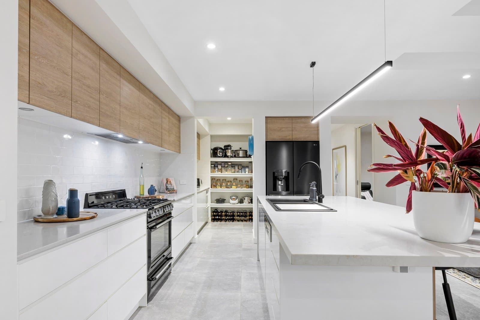 24 Yewers Avenue, Mount Eliza - Thumbnail 3