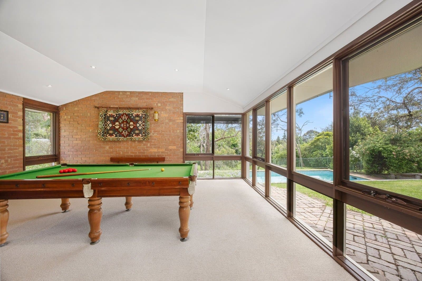 21 Alverstone Grove, Mount Eliza - Thumbnail 3