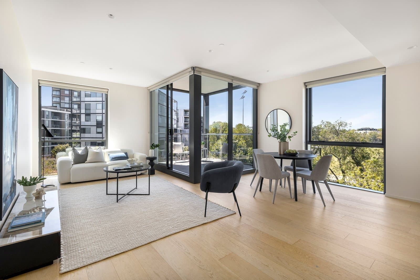 304/3 Evergreen Mews, Armadale - Thumbnail 2