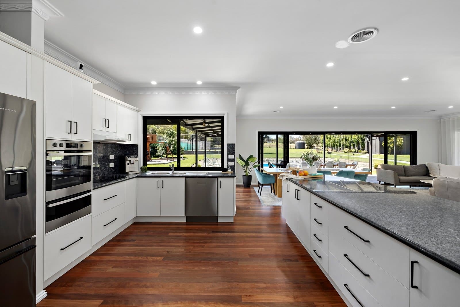 61 Highfield Drive, Langwarrin South - Thumbnail 4