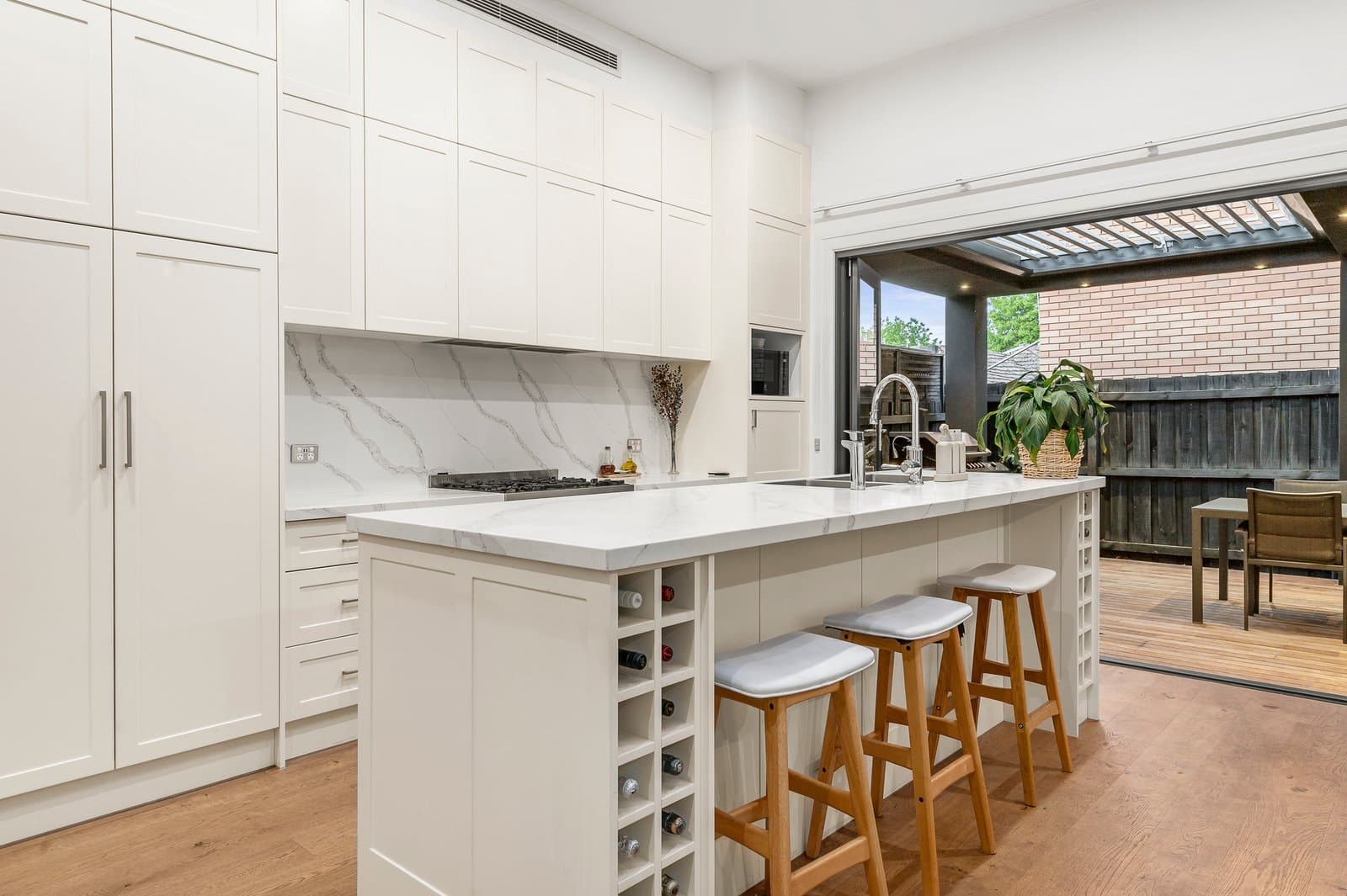 14 Willsmere Road, Kew - Thumbnail 3