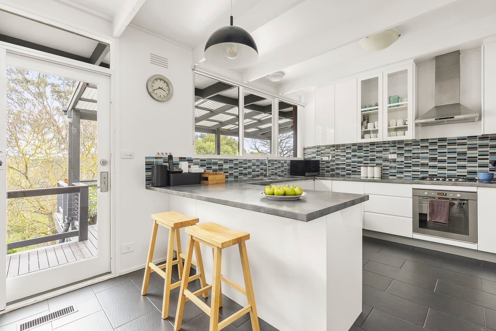 38 Aton Street, North Warrandyte - Thumbnail 4