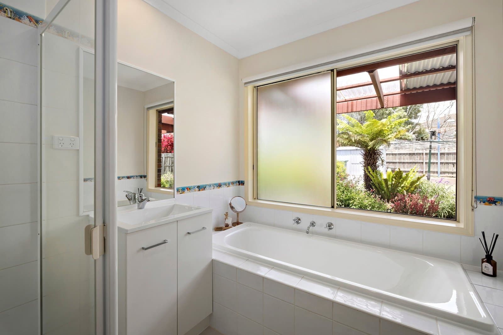 25 Noah Close, Mornington - Thumbnail 8
