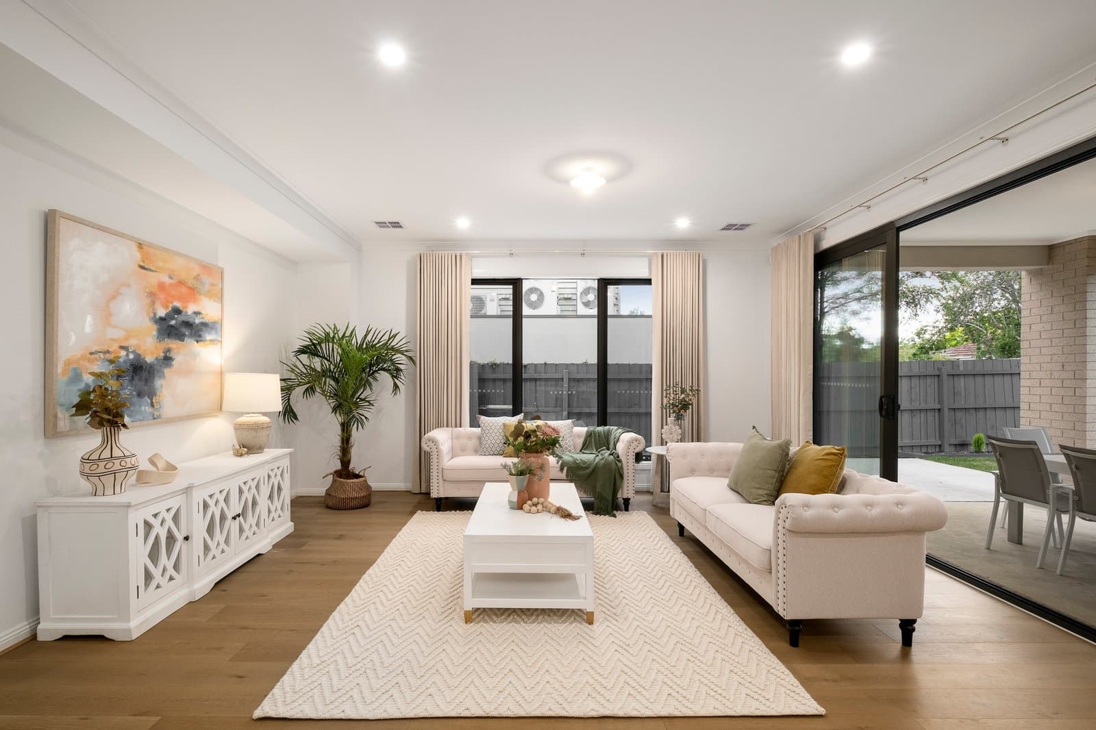 63 Eley Road, Box Hill South - Thumbnail 2
