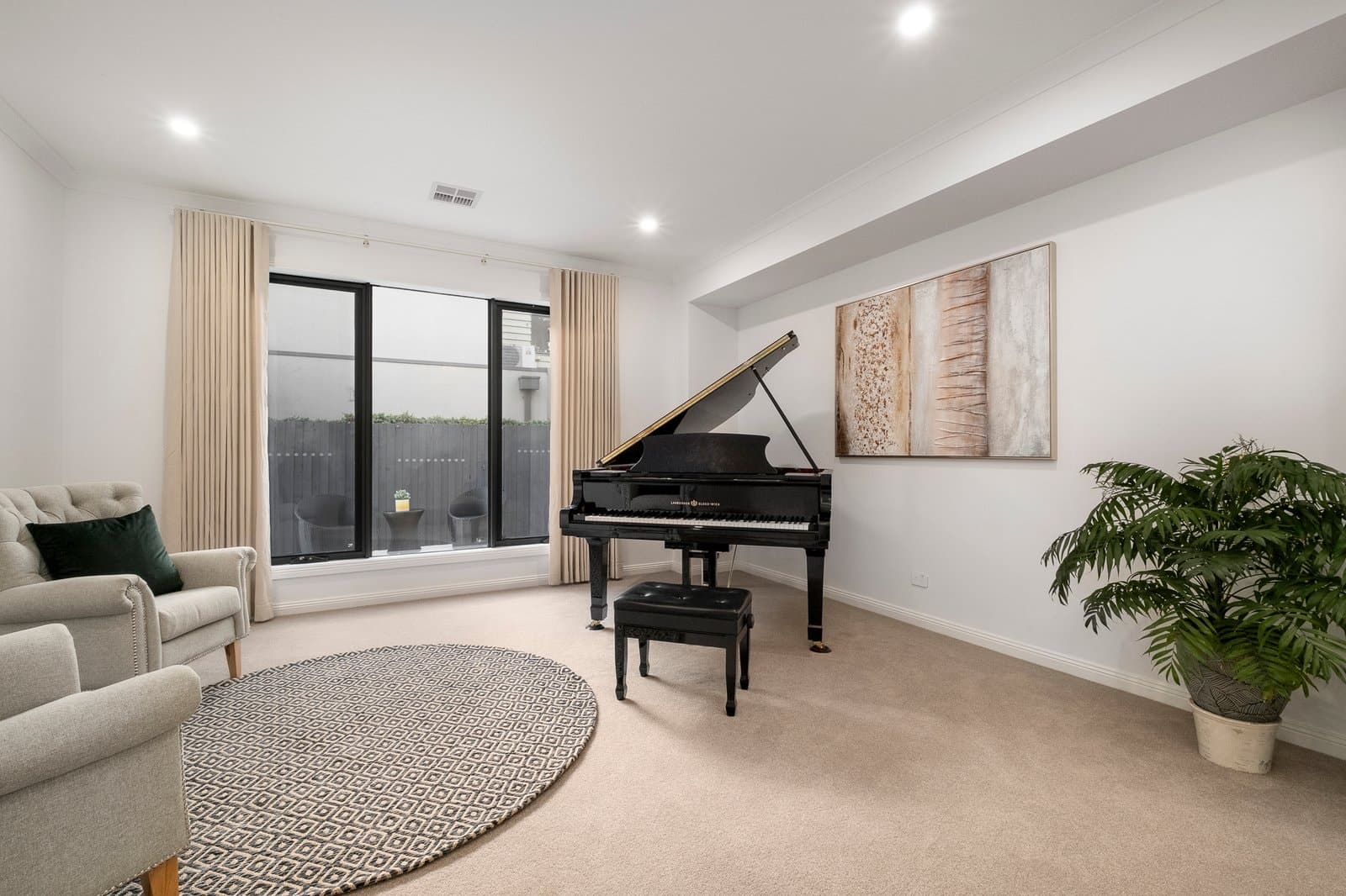 63 Eley Road, Box Hill South - Thumbnail 3