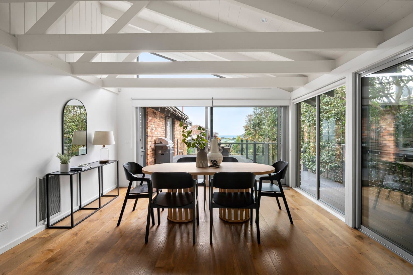 15 Morven Street, Mornington - Thumbnail 2