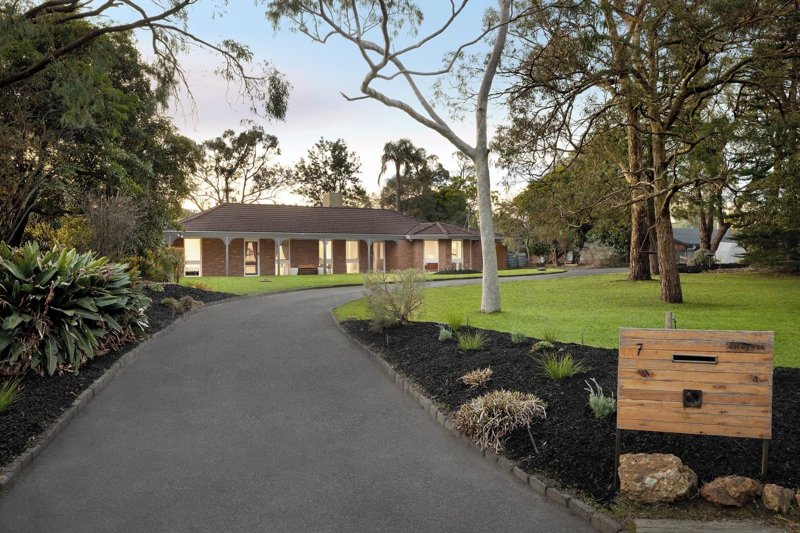 7 Sibyl Avenue, Frankston South - Image 1