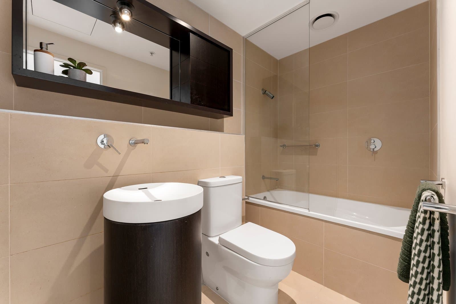 812A/609 Victoria Street, Abbotsford - Thumbnail 6