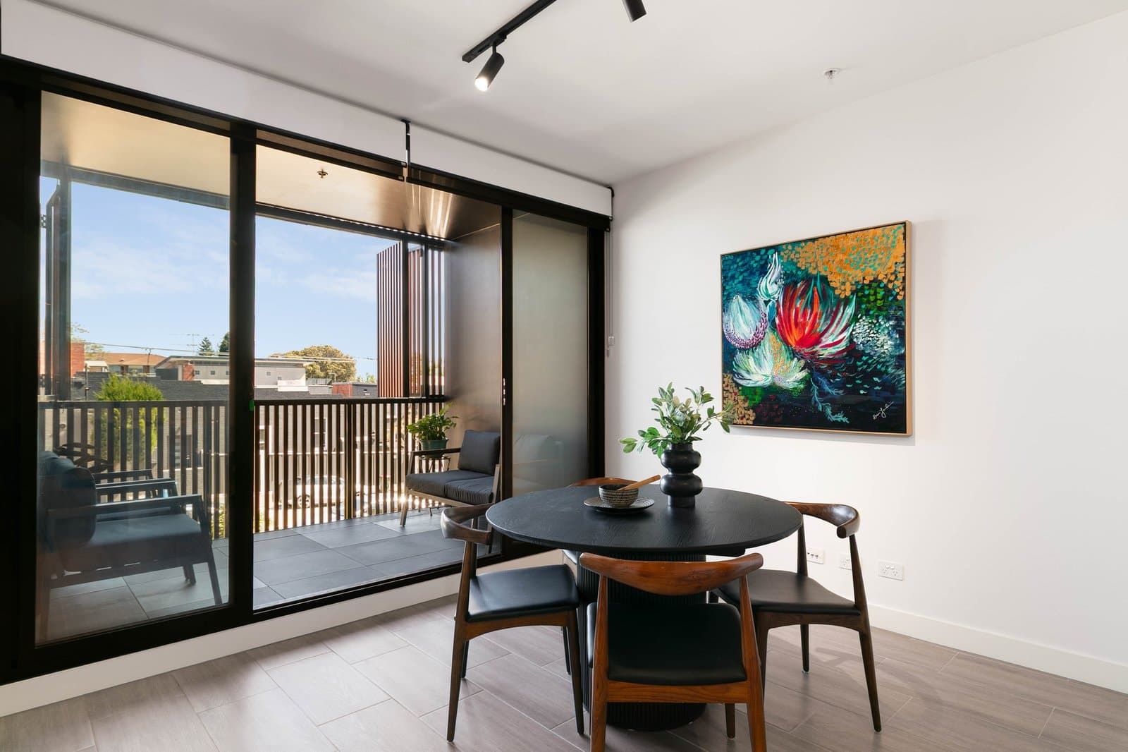 102/1045 Burke Road, Hawthorn East - Thumbnail 3