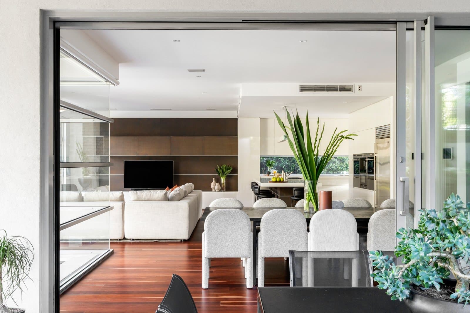 9 Dent Street, Glen Iris - Thumbnail 4