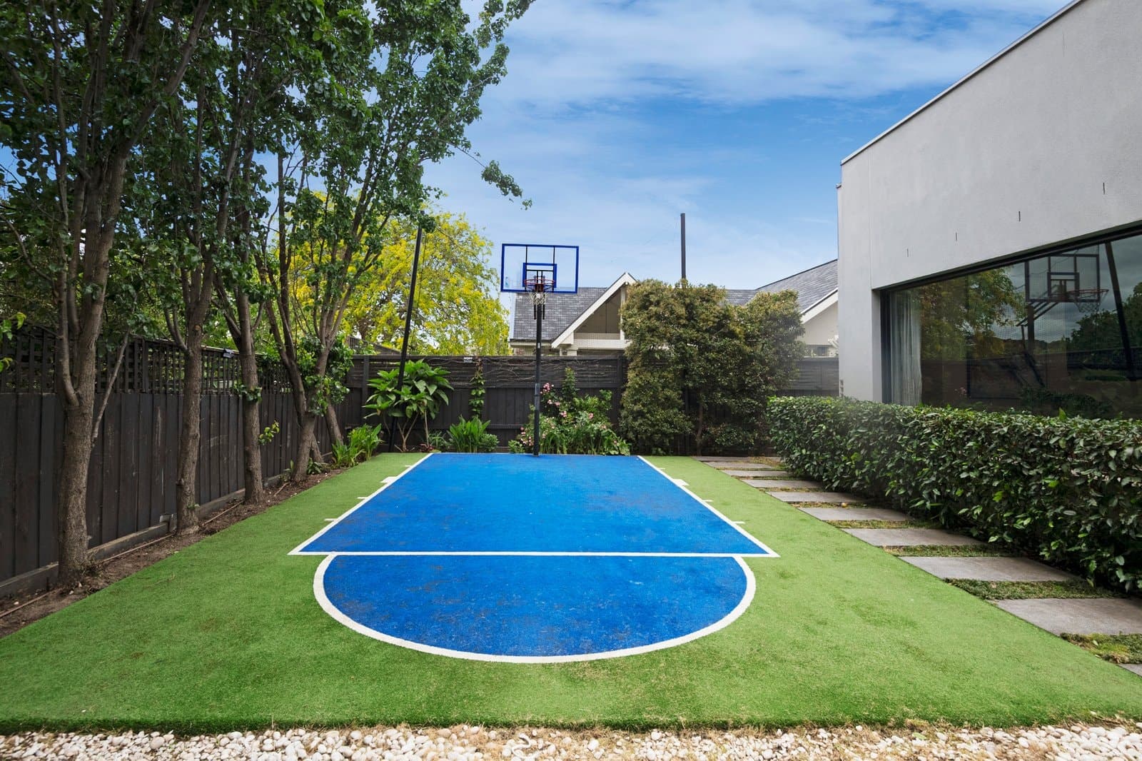4 Gordon Street, Mont Albert - Thumbnail 2