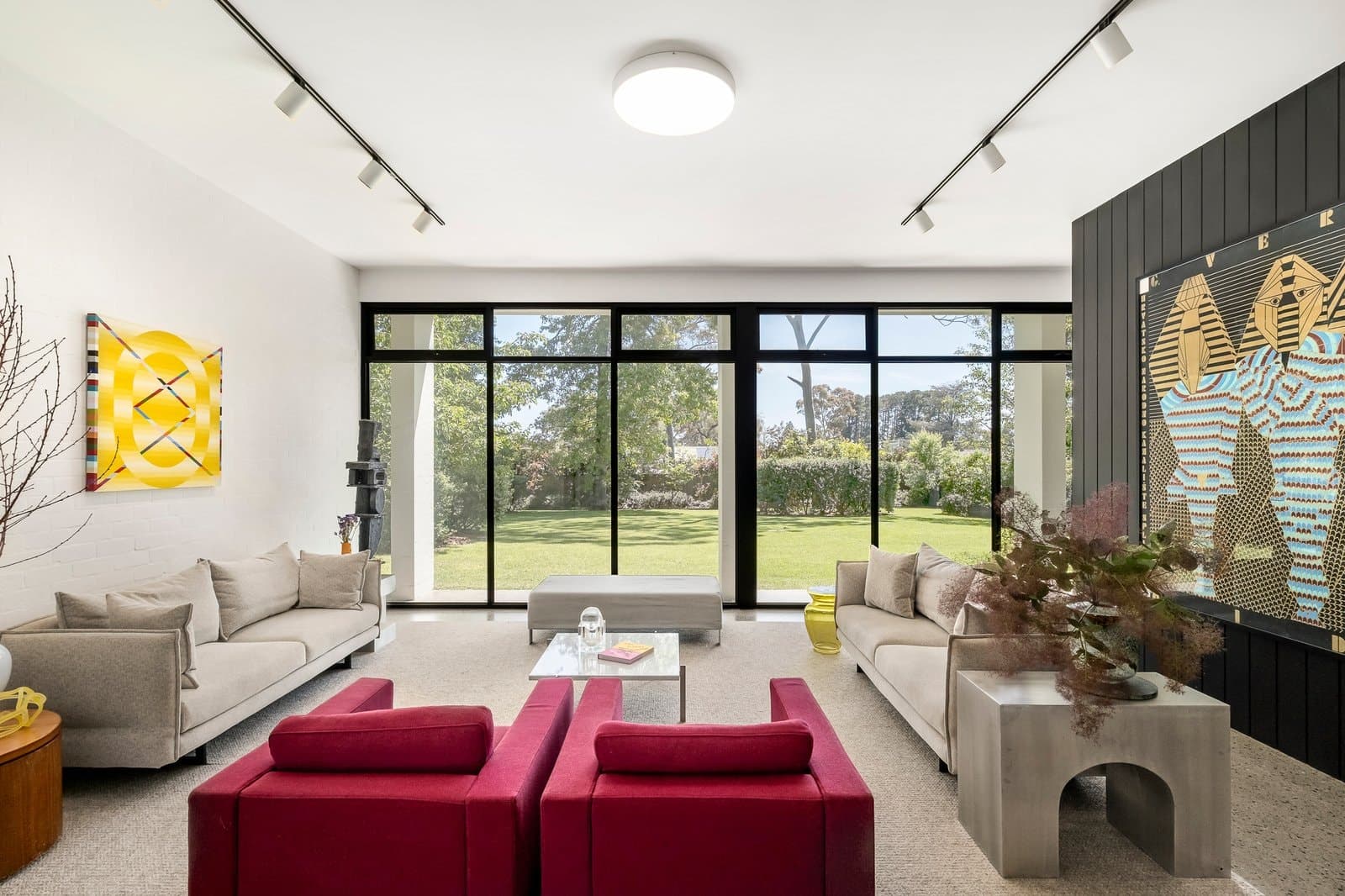 605-607 Park Road, Park Orchards - Thumbnail 2