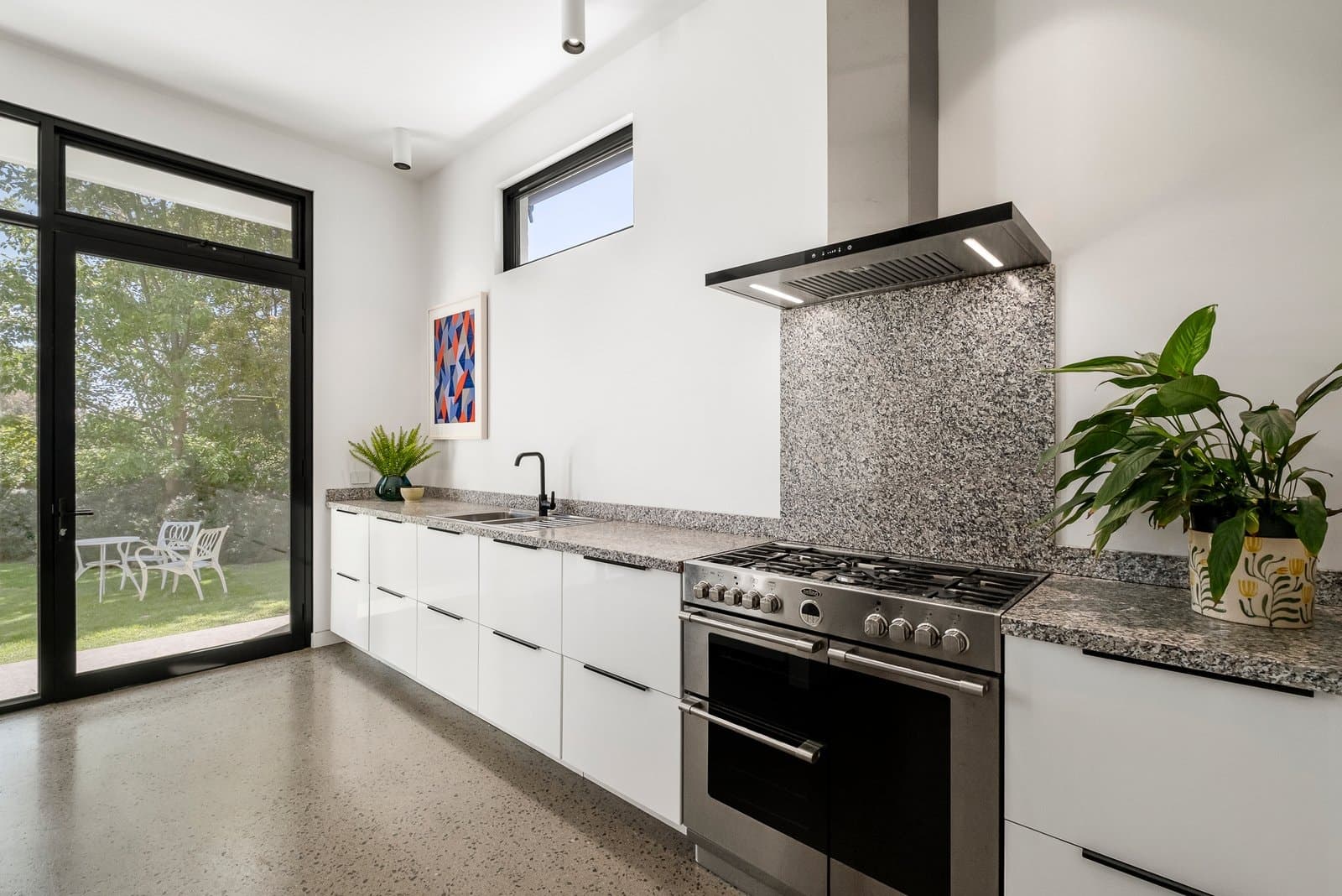 605-607 Park Road, Park Orchards - Thumbnail 7