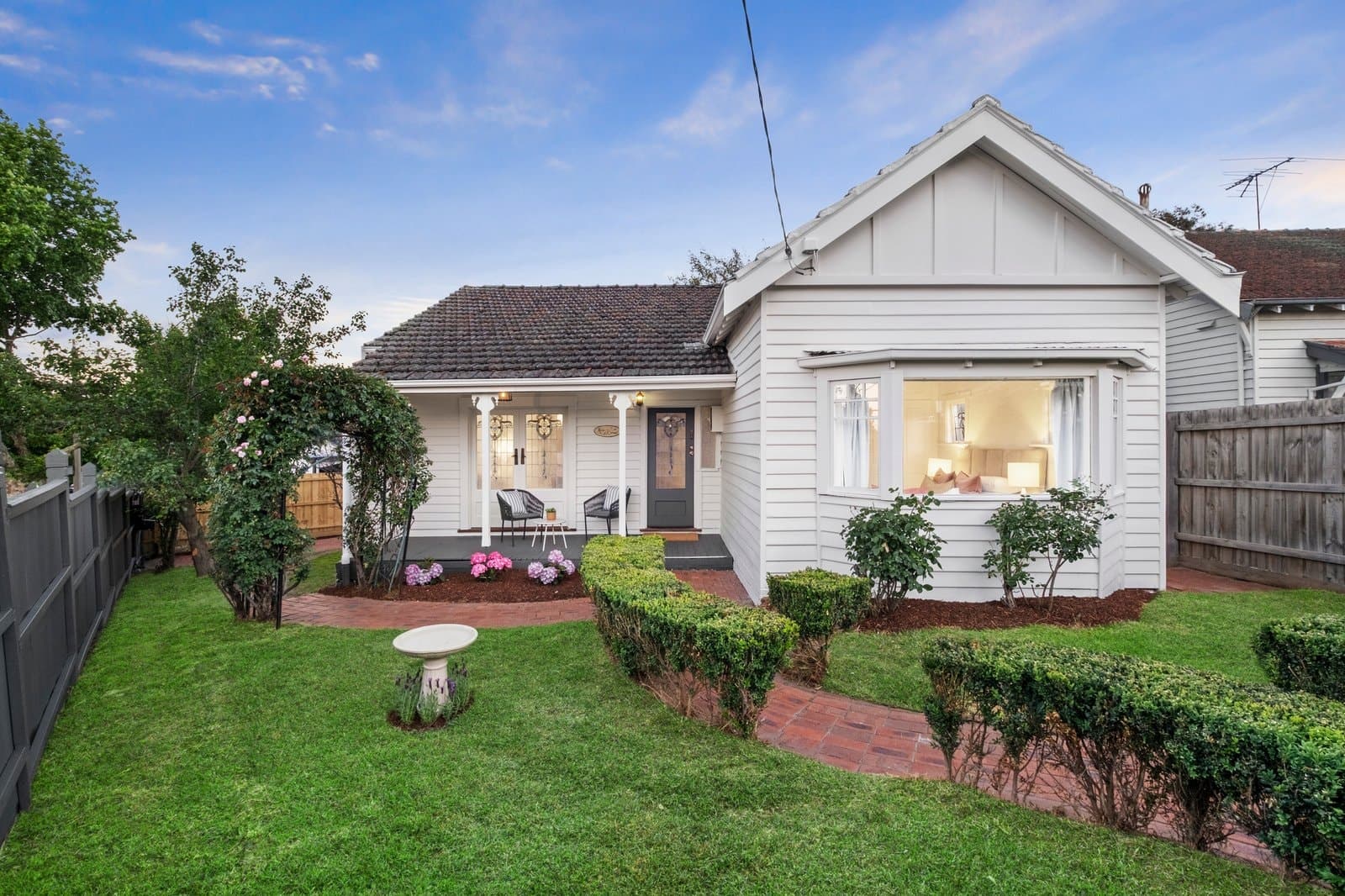 46 Willsmere Road, Kew - Image 1