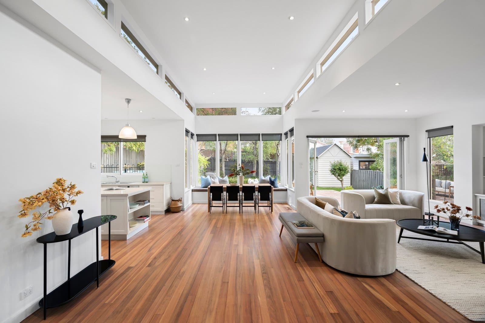 8 White Street, Glen Iris - Thumbnail 2