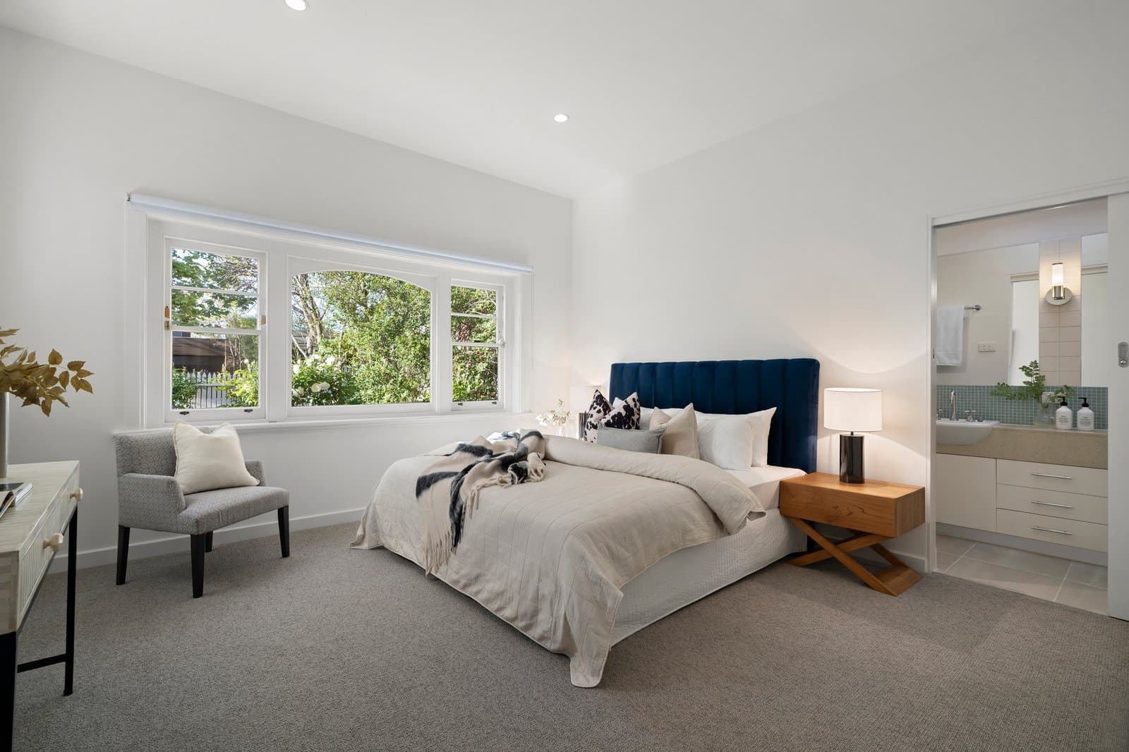 8 White Street, Glen Iris - Thumbnail 3
