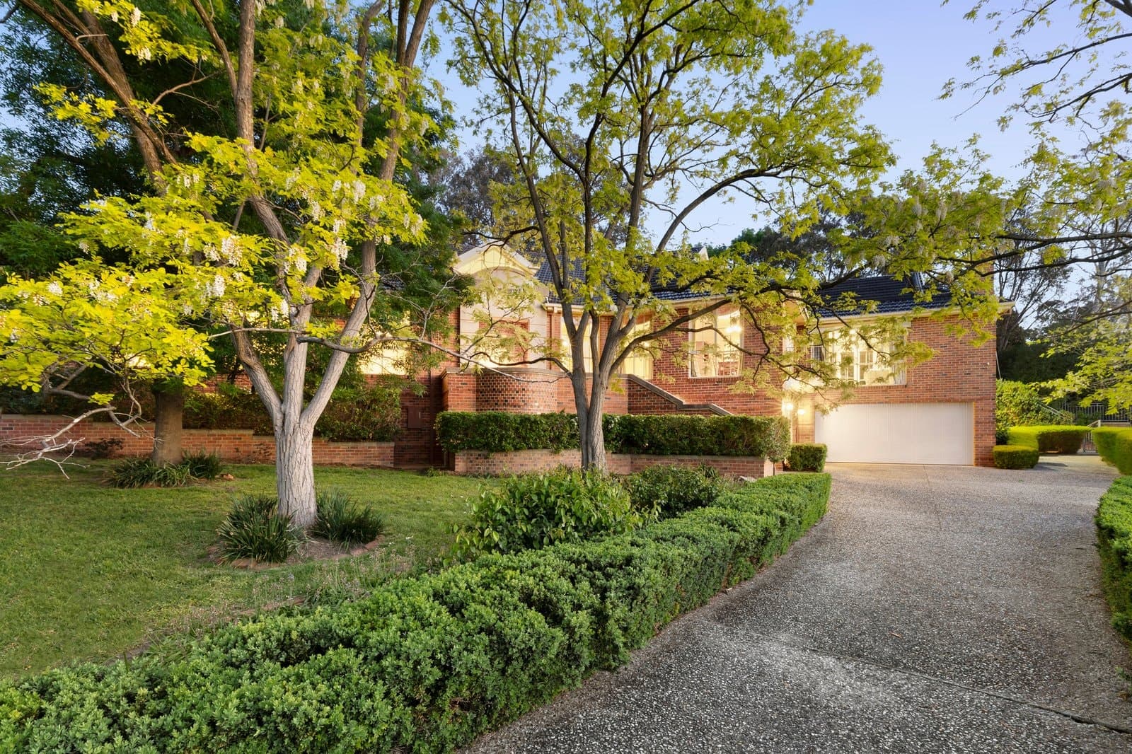 2 Campbell Court, Warrandyte - Thumbnail 2