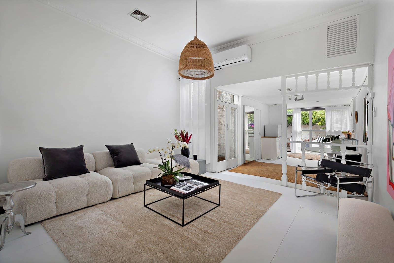 9 Young Street, Albert Park - Thumbnail 2